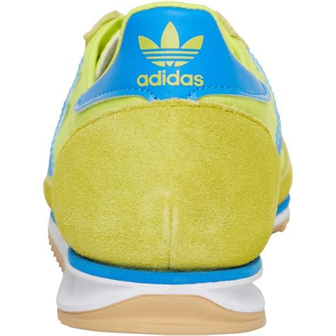 adidas sneakers geel verkleurd